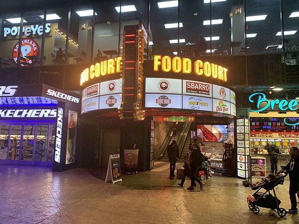 Dirt Dog at Showcase Mall Food Court on the Las Vegas Strip